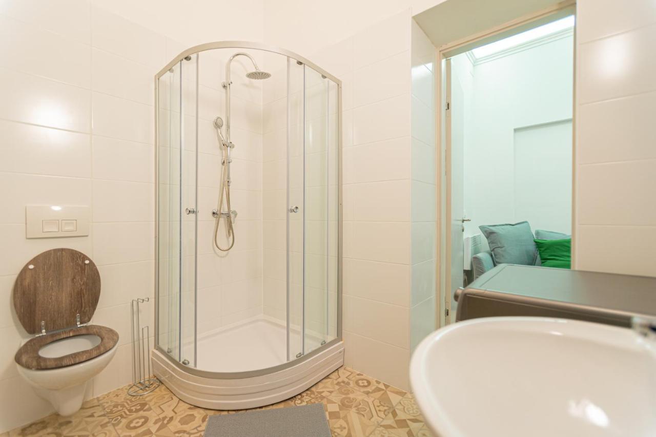 Downtown Studio Flat In Budapest, Mona Ngoại thất bức ảnh